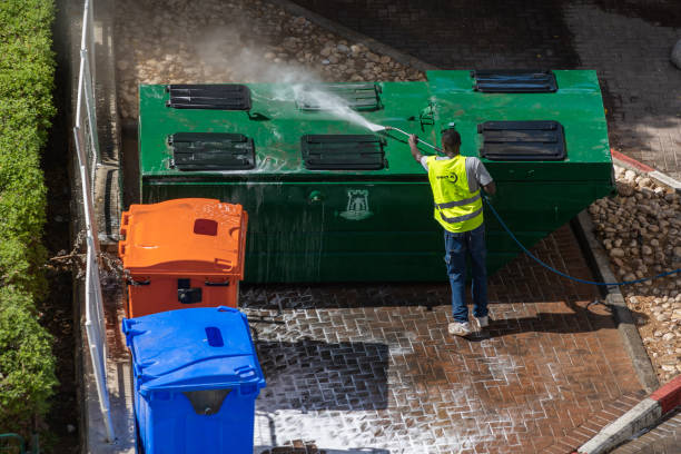 Best Sidewalk Pressure Washing  in Newport, DE